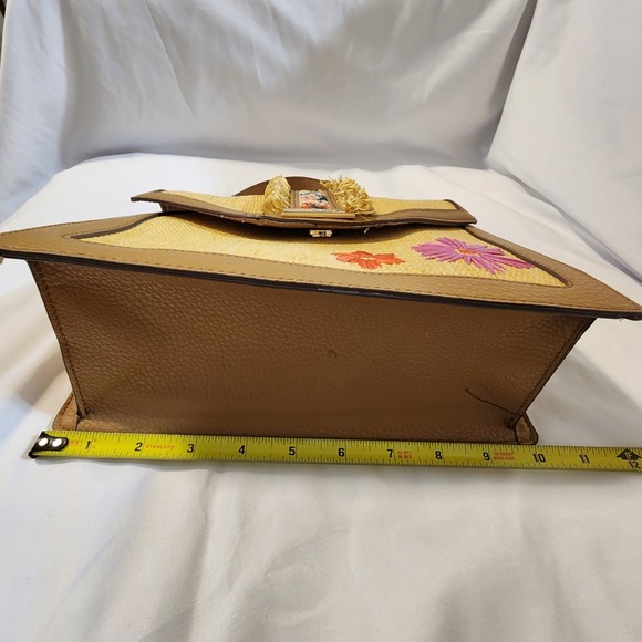 Anne Klein‎ Carrie Fringe Floral Straw Raffia Embroidered Satchel - - Picture 6 of 16